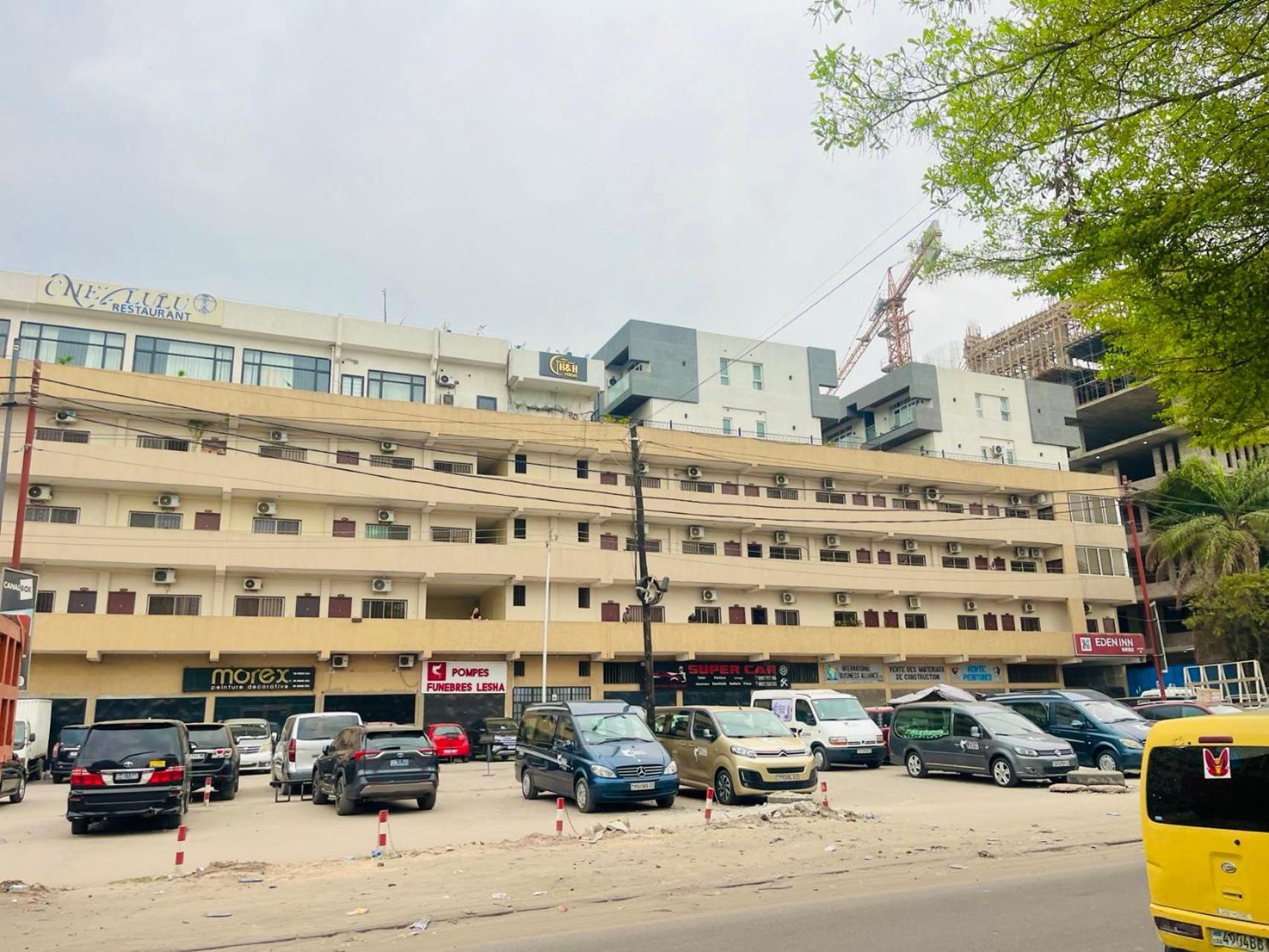 H&H Hotel Kinshasa Exterior photo